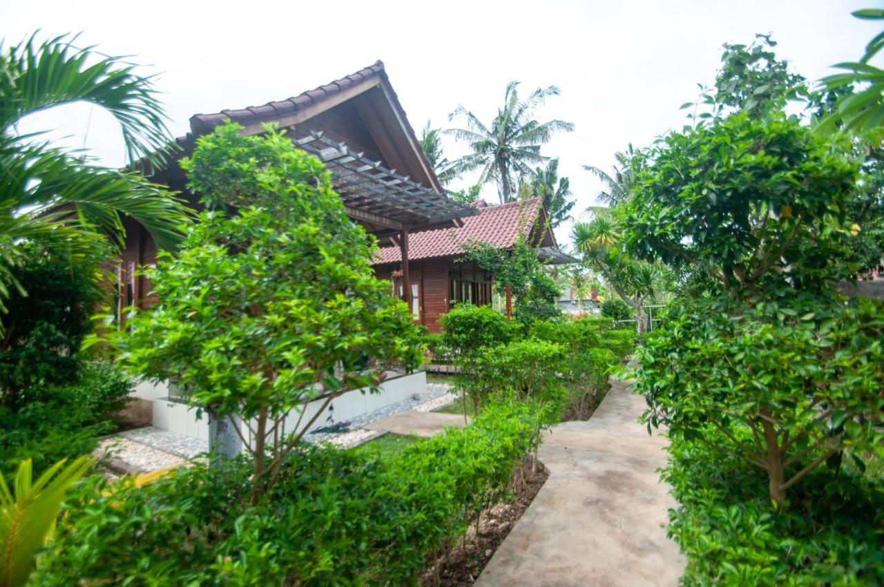 Timbool Bungalow Ped Kültér fotó